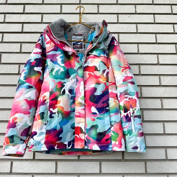 GSOU SNOW Vibrant Camo Insulated Snow Jacket XS Removable Hood Waterproof Ski - Picture 1 of 12